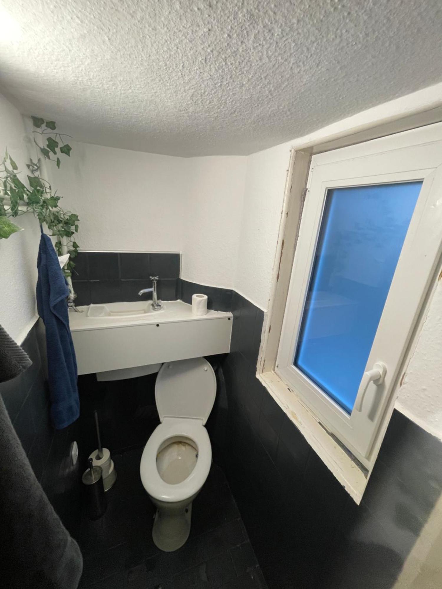 Motel24 Low-Budget Waltershausen Bagian luar foto